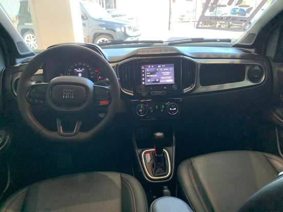 FIAT-STRADA-2024