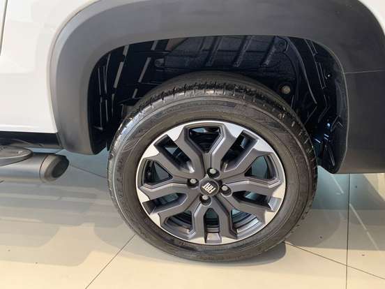 FIAT-STRADA-1.0 TURBO 200 FLEX ULTRA CD CVT FIAT-STRADA-2024