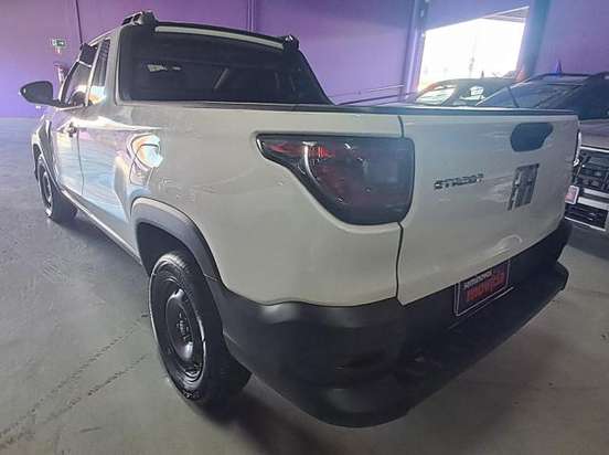FIAT-STRADA-2024