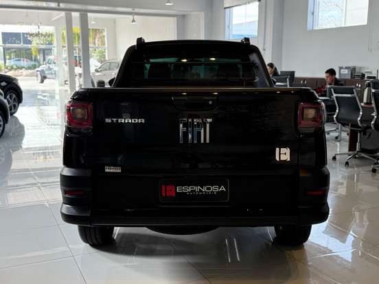 FIAT-STRADA-2024