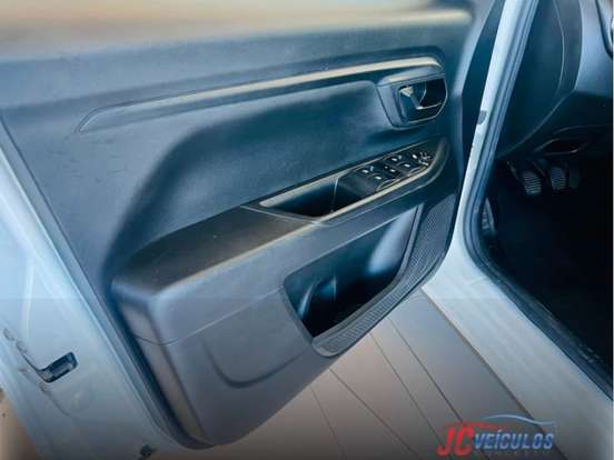 FIAT-STRADA-2024