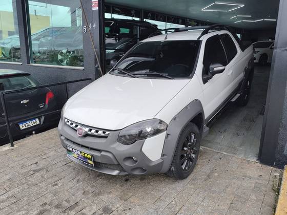 FIAT STRADA 1.8 MPI ADVENTURE CD 16V FLEX 3P MANUAL