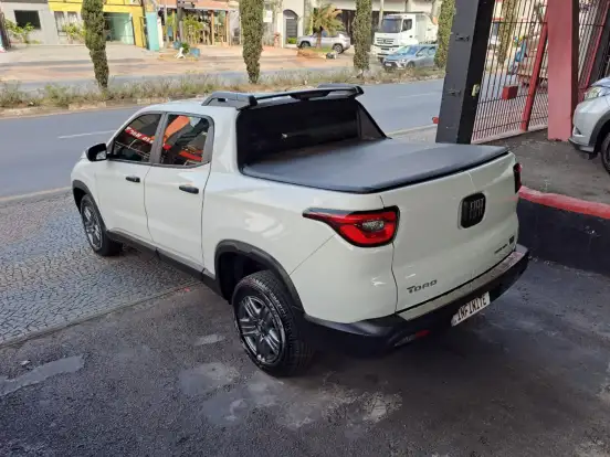 FIAT-TORO-1.3 TURBO 270 FLEX ENDURANCE AT6 FIAT-TORO-2024