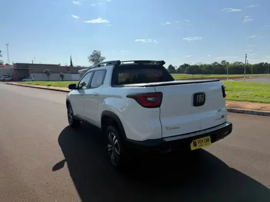 FIAT-TORO-2023