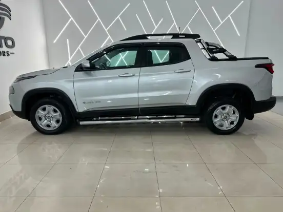 FIAT-TORO-2016