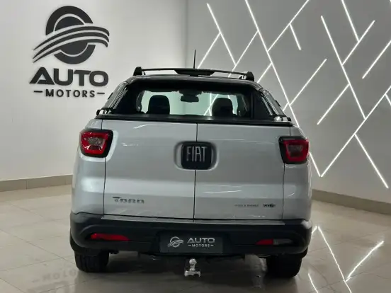 FIAT-TORO-2016