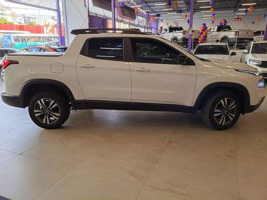 FIAT-TORO-1.3 TURBO 270 FLEX FREEDOM AT6 FIAT-TORO-2024