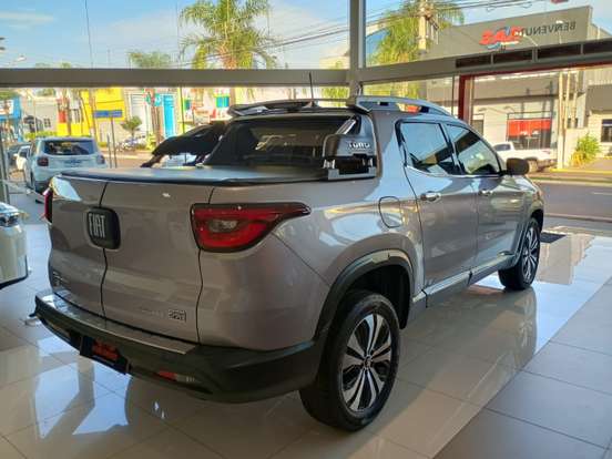 FIAT-TORO-1.3 TURBO 270 FLEX VOLCANO AT6 FIAT-TORO-2023