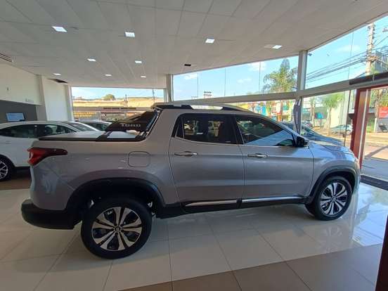 FIAT-TORO-2023