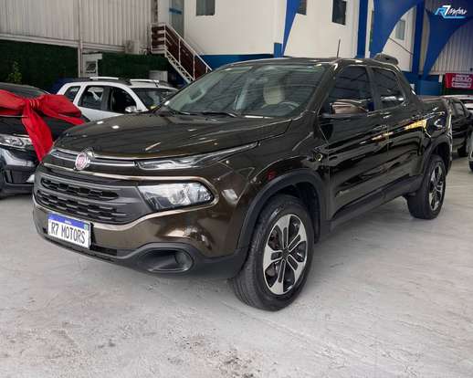 FIAT-TORO-2016