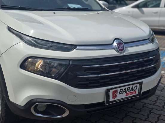 FIAT-TORO-2017