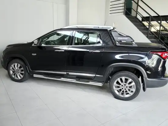 FIAT-TORO-2020