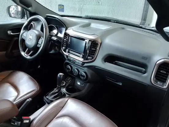 FIAT-TORO-2020