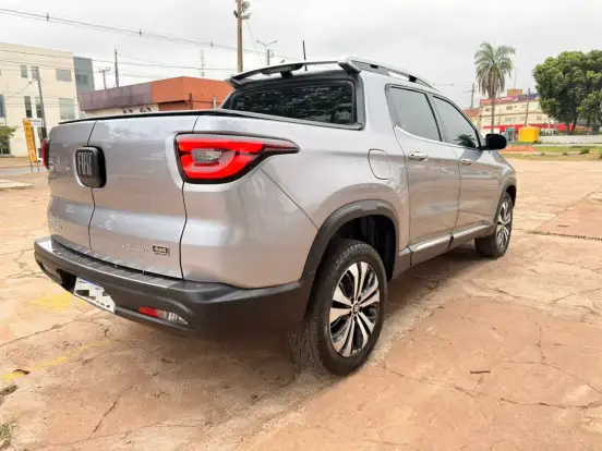 FIAT-TORO-2.0 16V TURBO DIESEL VOLCANO 4WD AT9 FIAT-TORO-2024