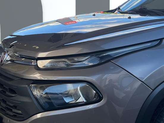FIAT-TORO-2.0 16V TURBO DIESEL FREEDOM 4WD AT9 FIAT-TORO-2018