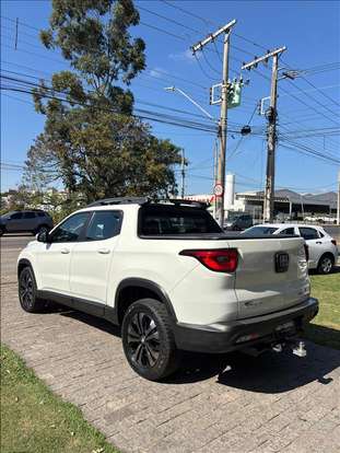 FIAT-TORO-2022