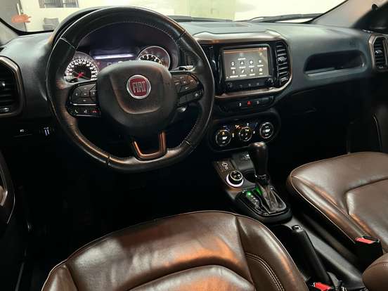 FIAT-TORO-2020