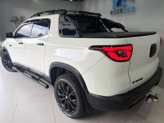 FIAT-TORO-2022