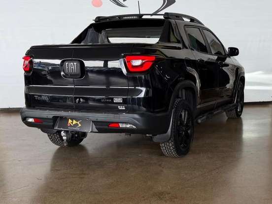 FIAT-TORO-2.0 16V TURBO DIESEL ULTRA 4WD AT9 FIAT-TORO-2022