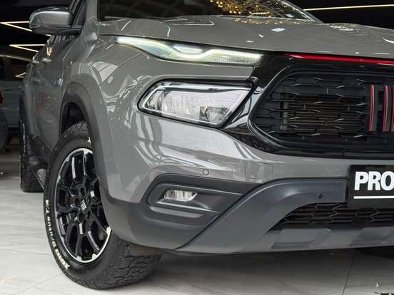 FIAT-TORO-2.0 16V TURBO DIESEL ULTRA 4WD AT9 FIAT-TORO-2023
