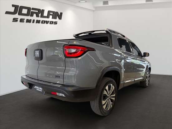 FIAT-TORO-2023