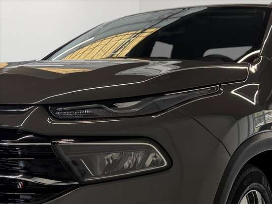 FIAT-TORO-2023