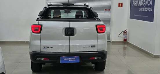 FIAT-TORO-2023