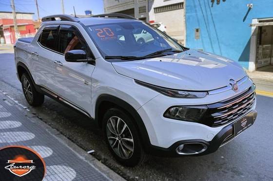 FIAT TORO 2.0 16V TURBO DIESEL VOLCANO 4WD AT9