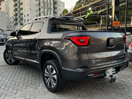 FIAT-TORO-2.0 16V TURBO DIESEL VOLCANO 4WD AT9 FIAT-TORO-2021
