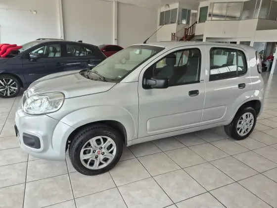 FIAT UNO 1.0 EVO ATTRACTIVE 8V FLEX 4P MANUAL