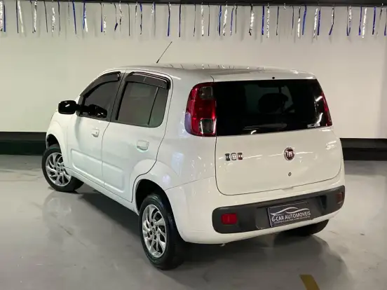 FIAT-UNO-1.0 EVO VIVACE 8V FLEX 4P MANUAL FIAT-UNO-2015