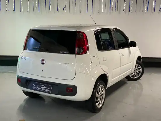 FIAT-UNO-1.0 EVO VIVACE 8V FLEX 4P MANUAL FIAT-UNO-2015