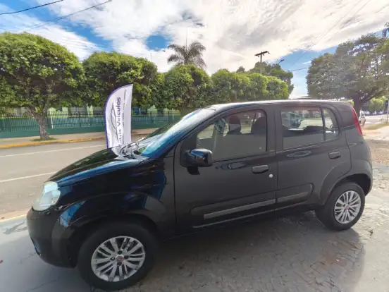 FIAT-UNO-1.0 VIVACE 8V FLEX 4P MANUAL FIAT-UNO-2010