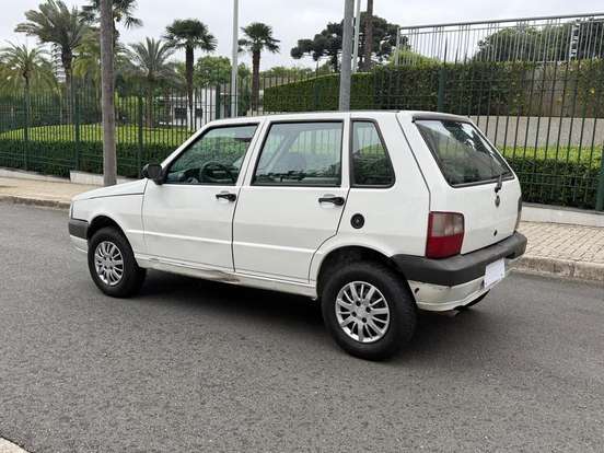 FIAT-UNO-1.0 EVO VIVACE 8V FLEX 4P MANUAL FIAT-UNO-2010
