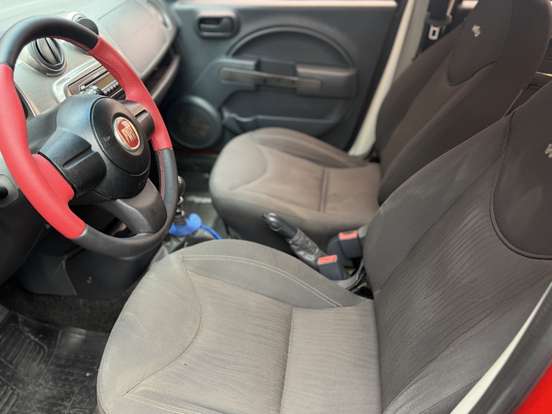FIAT-UNO-1.0 EVO WAY 8V FLEX 4P MANUAL FIAT-UNO-2012