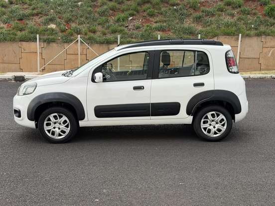 FIAT-UNO-2015