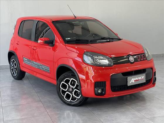 FIAT UNO 1.4 EVO SPORTING 8V FLEX 4P AUTOMATIZADO