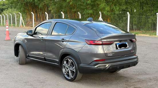 FIAT-FASTBACK-2022