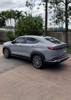 FIAT-FASTBACK-2024