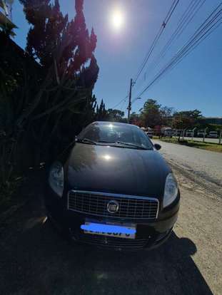 FIAT-LINEA-2014