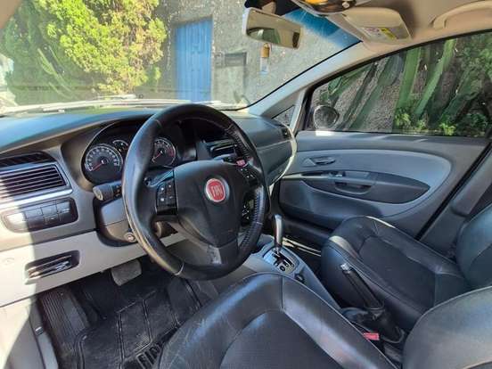 FIAT-LINEA-1.8 ABSOLUTE 16V FLEX 4P AUTOMATIZADO FIAT-LINEA-2014