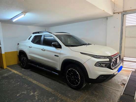 FIAT-TORO-2023