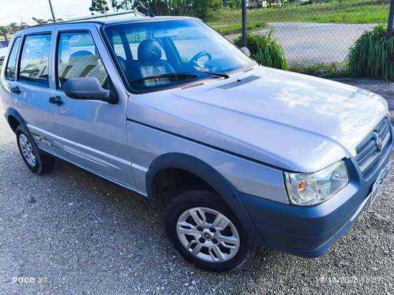 FIAT-UNO-1.0 MPI MILLE WAY ECONOMY 8V FLEX 4P MANUAL FIAT-UNO-2013