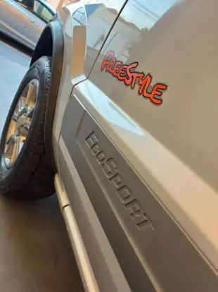 FORD-ECOSPORT-2010