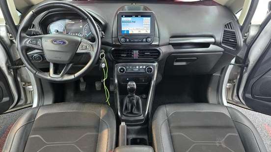 FORD-ECOSPORT-2020