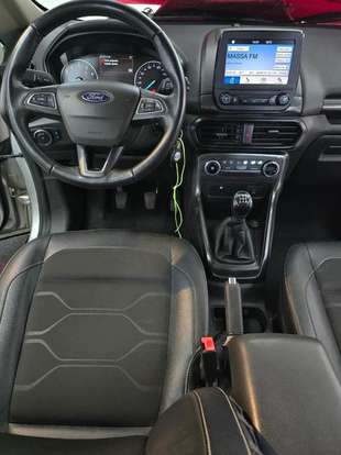 FORD-ECOSPORT-2020