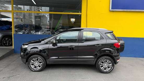 FORD-ECOSPORT-2016