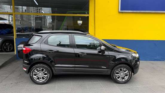 FORD-ECOSPORT-2016