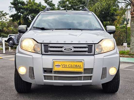 FORD-ECOSPORT-2011
