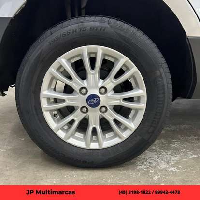 FORD-ECOSPORT-2016